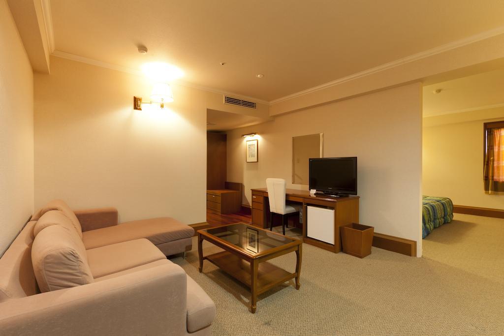 Station Hotel Au Tsu Room photo